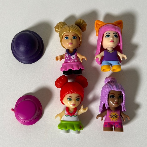 Mega Construx Barbie Figures Set Of 10 (B9) - Picture 4 of 6